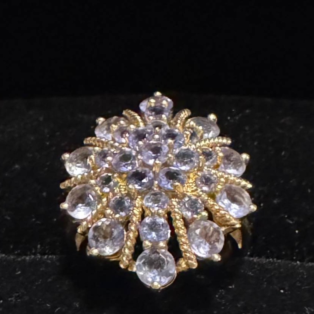 10k gold and tanzanite vintage cocktail ring